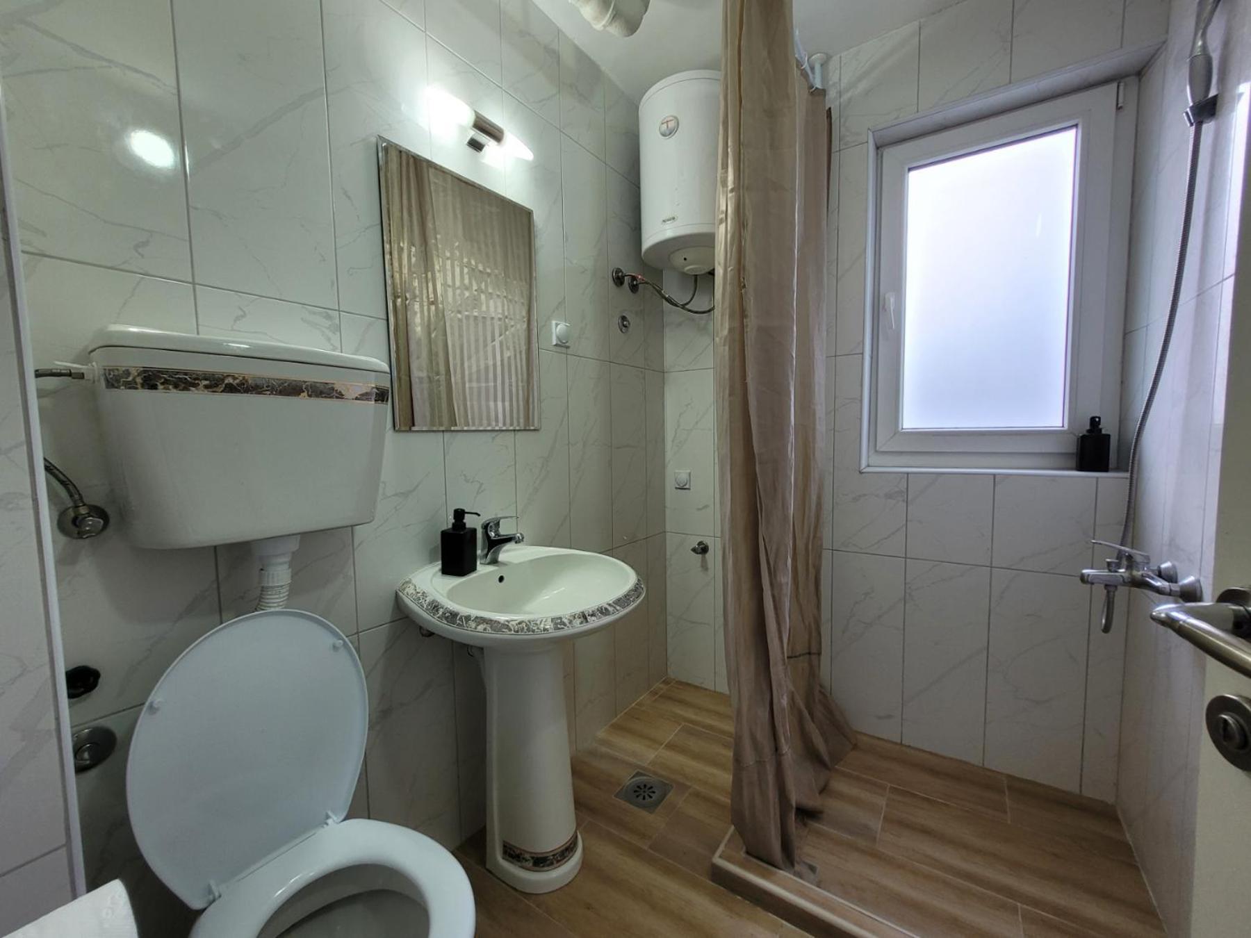Community Park Apartment Ni エクステリア 写真